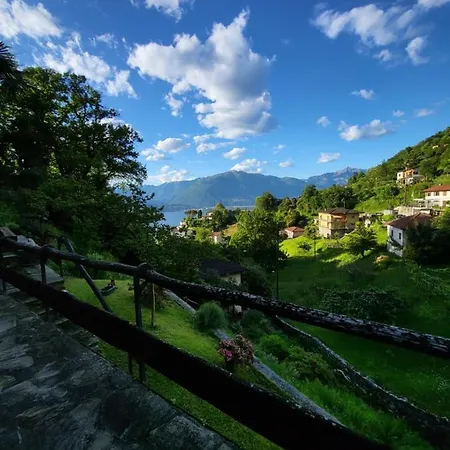 Duplex Rustico Nel Feriehus Gerra (Locarno)